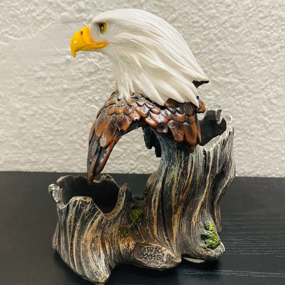 DWK Corp. BALD EAGLE TREE BIRD PROUD SEASONS FIGURINE SALT AND PEPPER SHAKER SET - Picture 5 of 15